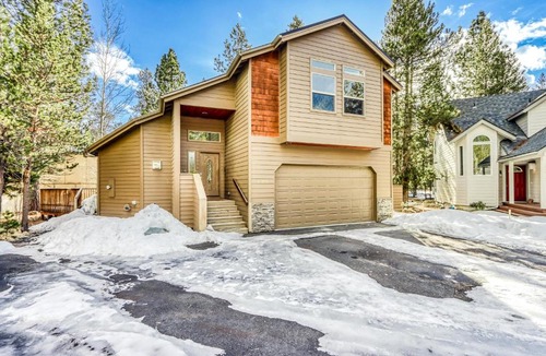 Three Rivers House | Hank's Hideaway