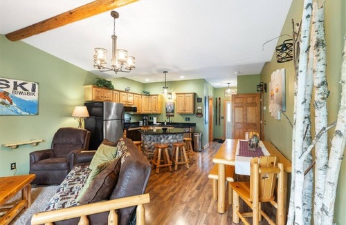 Biwabik Condo | Hank's Lake & Links: The Quarry