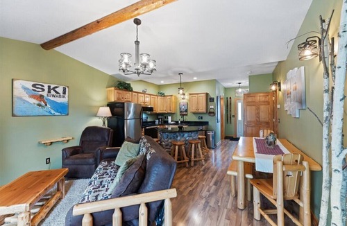 Biwabik Condo | Hank's Lake & Links: The Quarry