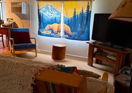 Darby Cabin | Hannon House