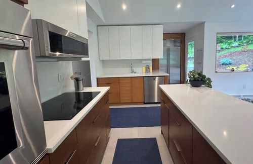 Hanover House | Hanover home - Right in Town, 5 min walk to Dartmouth College!