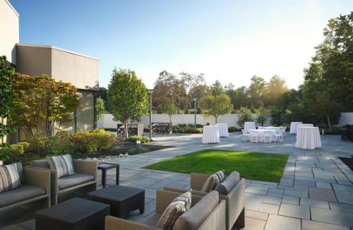 Cedar Knolls Hotel | Hanover Marriott