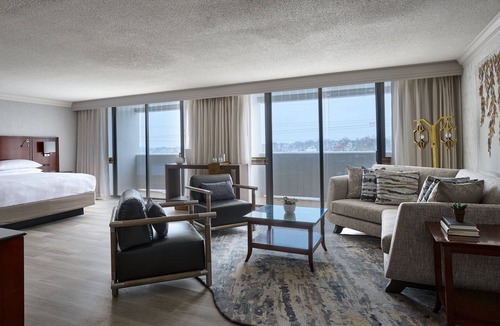 Cedar Knolls Hotel | Hanover Marriott