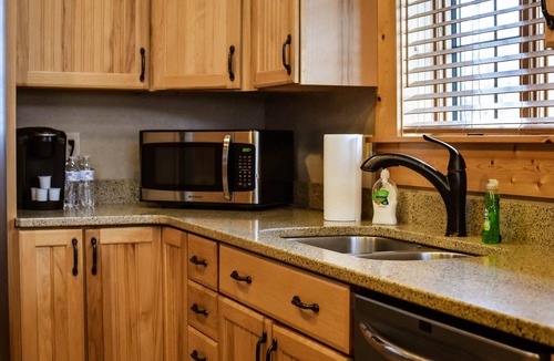 Greenville House | Hans Creek at Grandview Cottages
