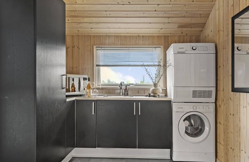Hejlsminde Strand House | "Hansa" - 900m from the sea by Interhome