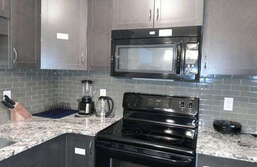 Regina House | Hanuel’s Place is an elegant and cozy suite in Regina Saskatchewan, Canada