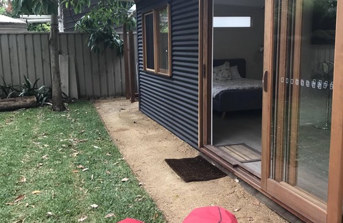 Bundeena House | Hapi Too - Bundeena, where the bush meets the beach. Pet Friendly & New Fire pit