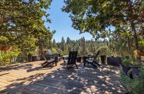 Mosier House | Happenstance Vineyards