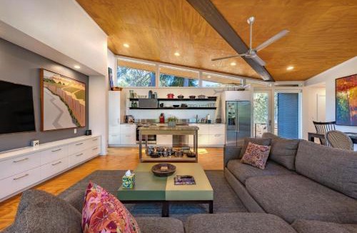 Mosier House | Happenstance Vineyards