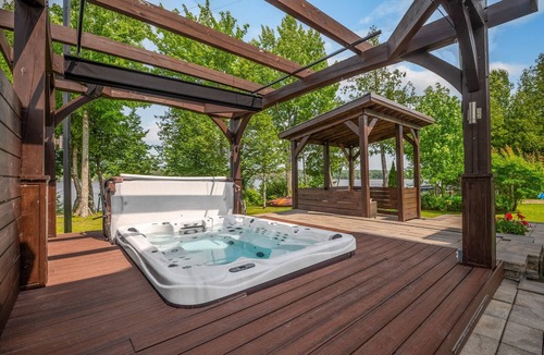 Sainte-Aurelie Ski Chalet | HAPPINESS-AND-SPA