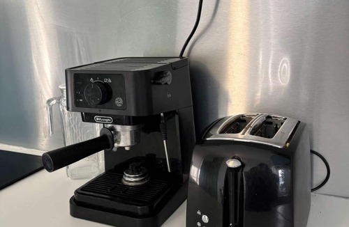 Saint-Jouin-de-Blavou House | Happiness is in the perch