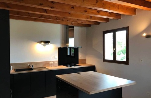 Mauvezin Ski Chalet | Happiness: gîte facing the Pyrenees