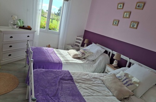 Montgivray Bed & Breakfast | Happiness is in the meadow