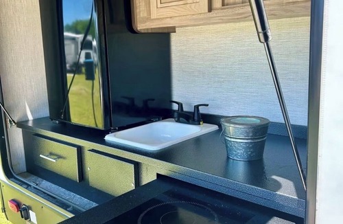 Theodore House | Happy Campers Wanted 😀