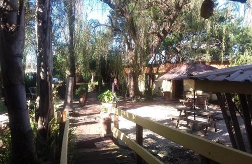 Tinamba Hotel | Happy Days Accommodation