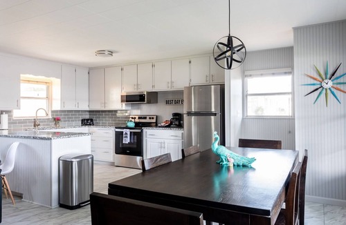 Fredericksburg House | Happy Days | Pet-friendly | Great Location
