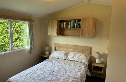 Brazzacott Apartment | Happy days plot 16