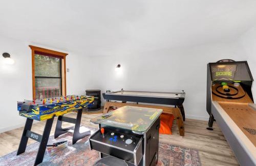 Wishon House | Happy Days Retreat with Private Pool