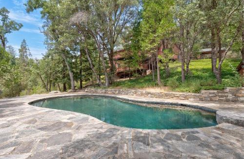 Wishon House | Happy Days Retreat with Private Pool