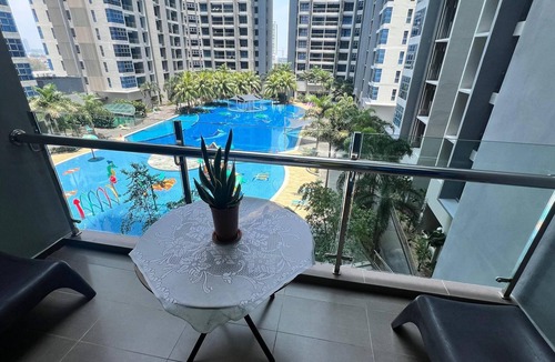 Malacca City Apartment | Happy Home @ Atlantis Residences [Pool View]