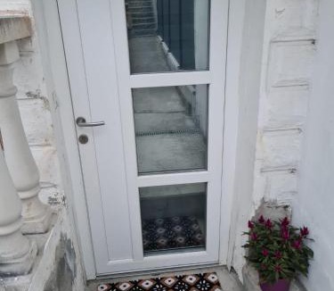 Valenton Apartment | Happy Home