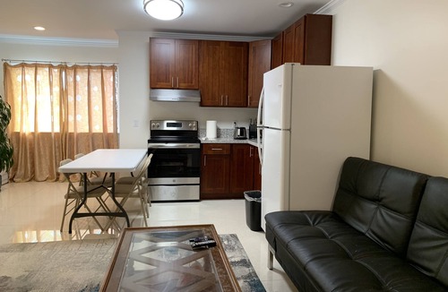 Kalihi Valley House | Happy home Hawai’i 201