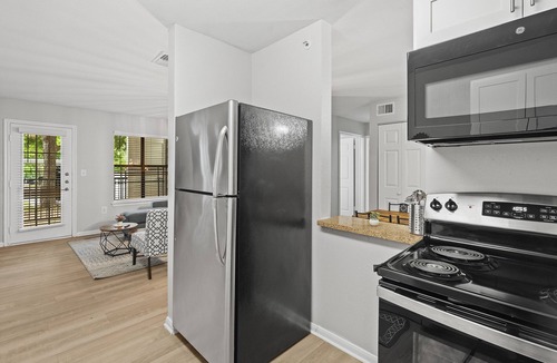 Pleasant Valley Apartment | Happy Home w/Pool, Hot Tub, Gym & EV Charging