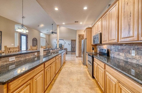 Concan House | Happy Hour @ Frio Premier Rental Homes