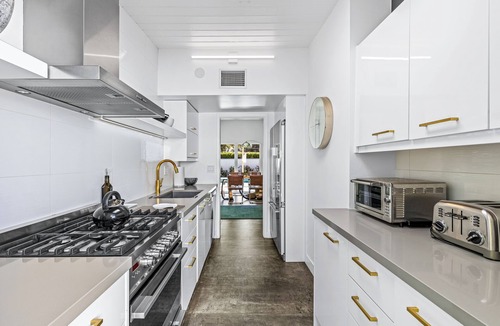 Racquet Club Estates House | Happy Hour - Iconic Mid Mod Palm Springs