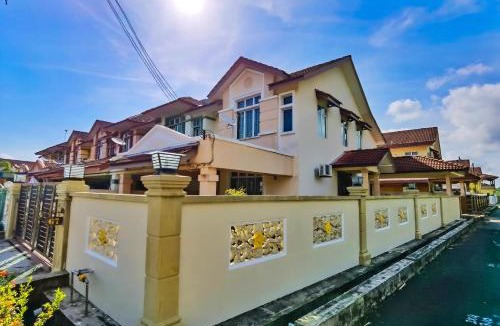 Mersing Villa | Happy Journey Homestay Mersing