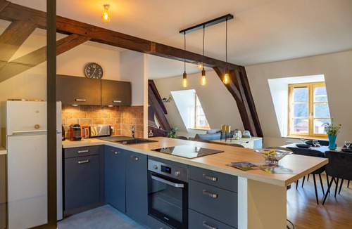 Blois Apartment | "Happy Loft" - Historical center + private parking