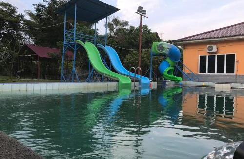 Janda Baik House | Happy Paradise