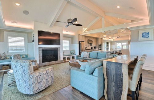 Nags Head House | Happy Sol *9 bedroom*Oceanfront*Elevator*Pool