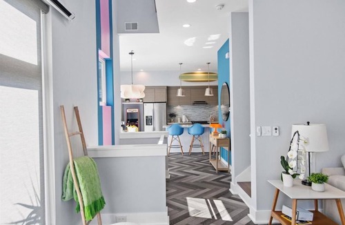 North Charleston House | Happy Stays-In Park Circle-Dtwn-CHS Beach