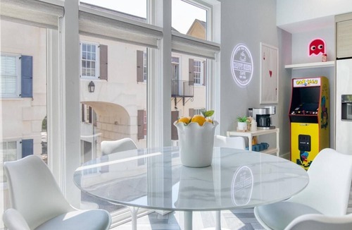 North Charleston House | Happy Stays-In Park Circle-Dtwn-CHS Beach