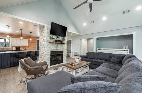 Glenwood House | Happy Times on Caddo River