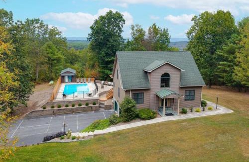 Cocolamus House | Happy Trails House