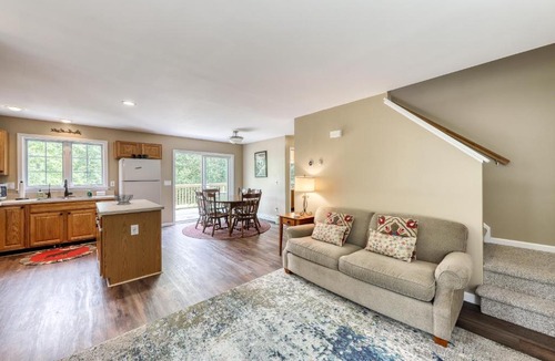 Ludlow House | Happy Trailside