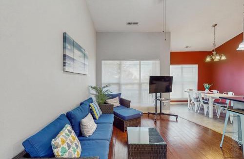 Happy Valley House | Happy Valley Hideway