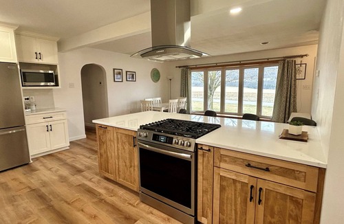 Bellefonte House | Happy Valley Ranch