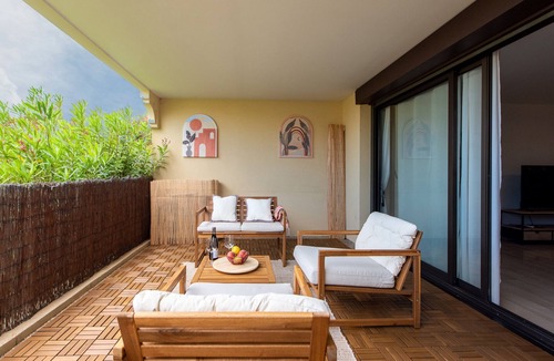 Fabron Apartment | Happyfew La terrasse de Flora