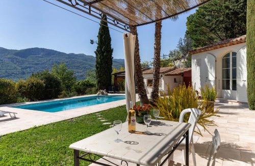 Saint-Martin-du-Var Villa | HappyFew Villa Lila