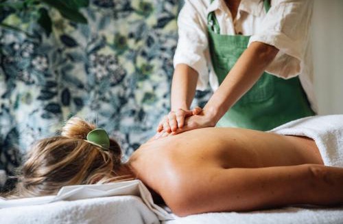 Bright Hotel | Hara House