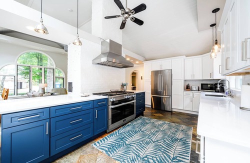 Harbert House | Harbert Hideaway - A short walk to the beach with private pool and hot tub.