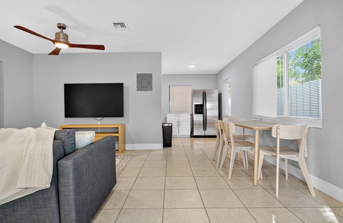 South Middle River House | Harbor Haven in Fort Lauderdale
