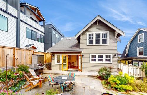 Wallingford House | Harbor Haven