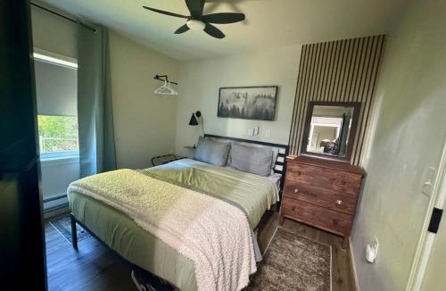 Retsil House | Harbor Hideaway