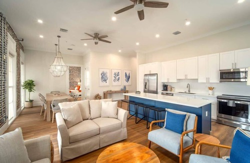 Historic Seaport Condo | Harbor House Penthouse- A