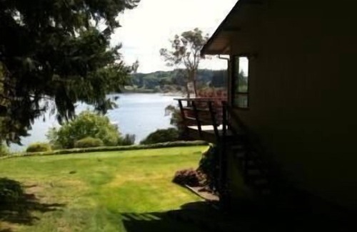 Freeland House | Harbor House Waterfront Home