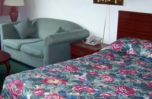 Hawk Run Hotel | Harbor Inn Philipsburg